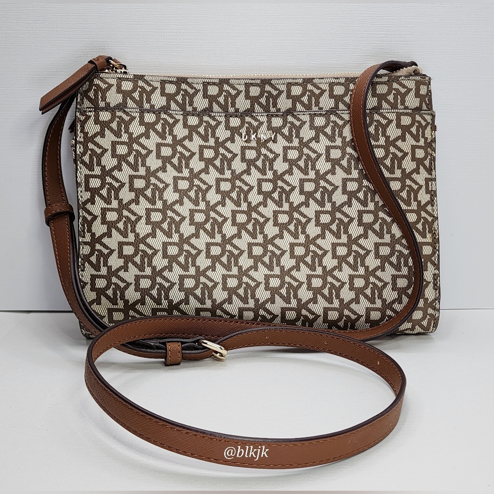 DKNY Double Zip Crossbody Bag *Tan/Cream* EUC